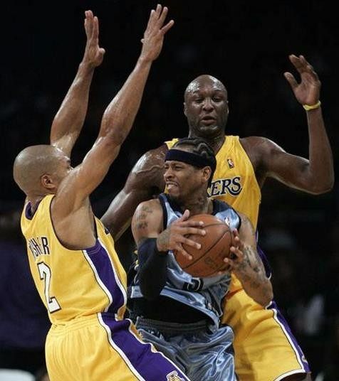 在用实际行 在用实际行