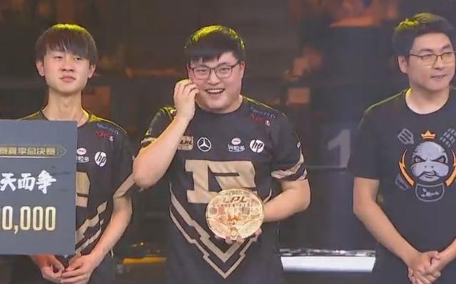 展的经典范 展的经典范