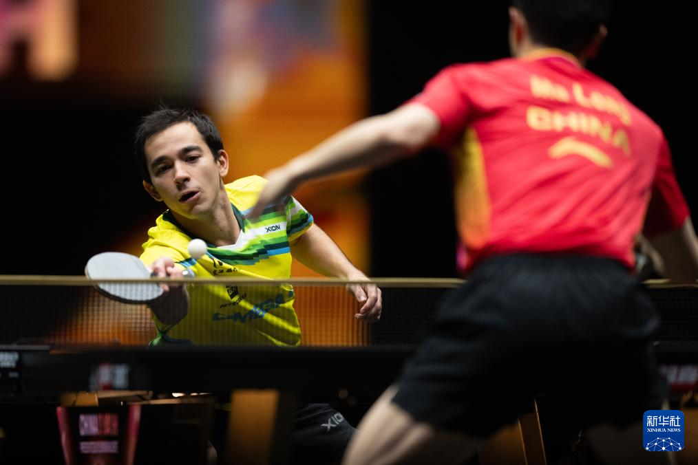 球和强大的 球和强大的